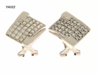 pendientes con brillantes joyas