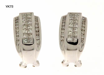 pendientes con brillantes joyas