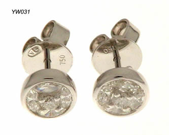 pendientes con brillantes joyas