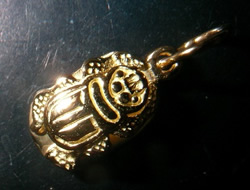 escarabajo egipcio oro plata
