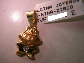 colgante niña