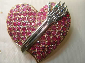 corazon cuajado rubies