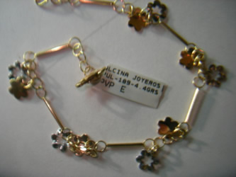 pulseras finas de oro y plata